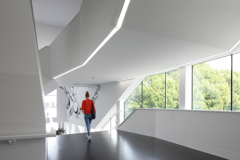 venhoevencs jean-luc moerman drieburcht sports complex netherlands