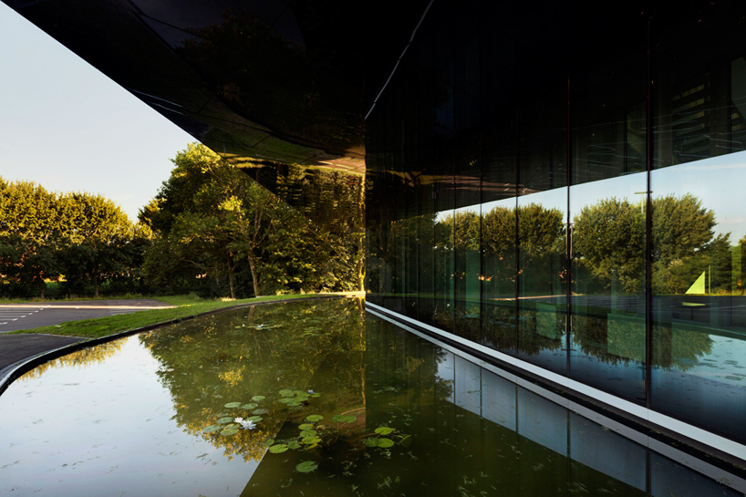 wiel arets architects regiocentrale zuid maasbracht designboom