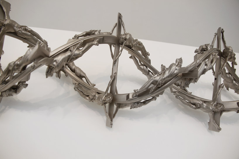 wim delvoye galerie perrotin paris designboom