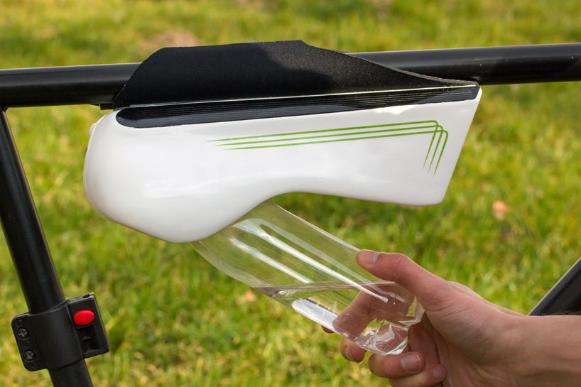 fontus-self-filling-bottle-designboom03