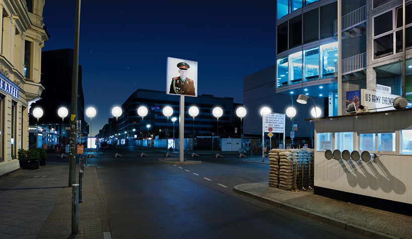 glowing berlin wall balloons mark 25 years since the fall of the wall