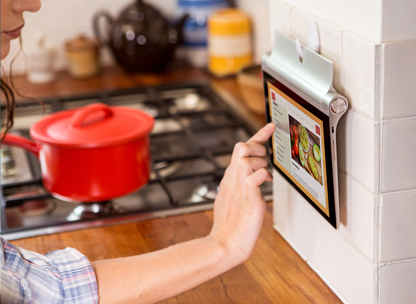 lenovo-yoga-tablet-2-pro-designboom08