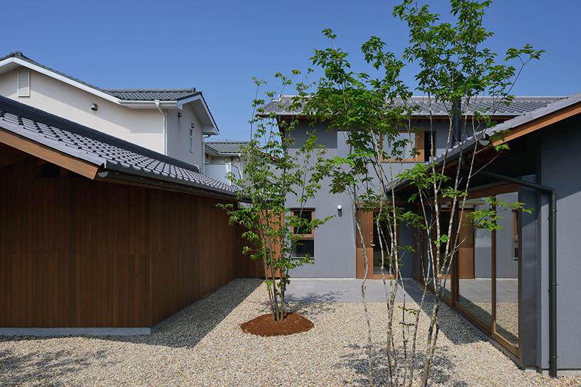 mega dai nagasaka house in nijyooji japan designboom