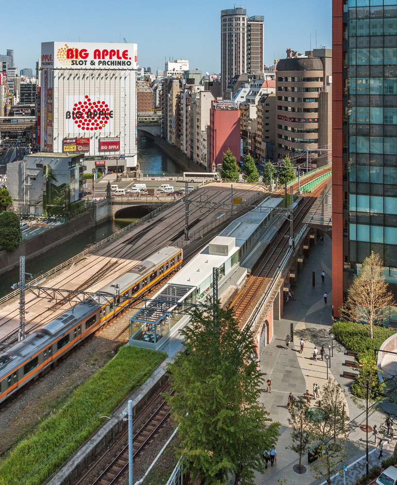 mikan maach ecute kanda manseibashi designboom