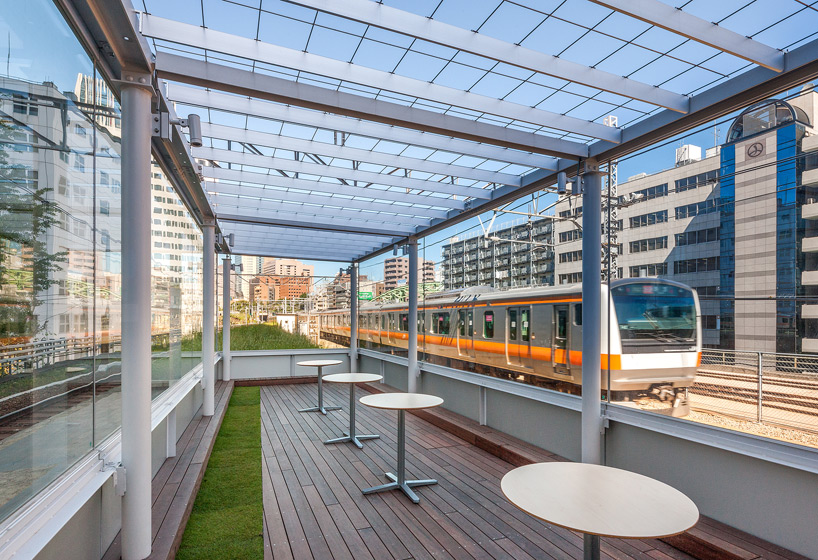 mikan maach ecute kanda manseibashi designboom