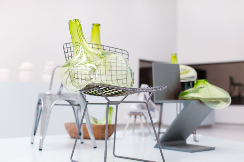 pieke bergmans' rigs production processes in freeze exhibition