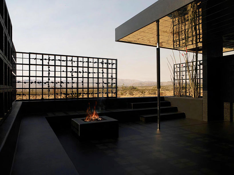 robertstone_rosamuerta_db_06