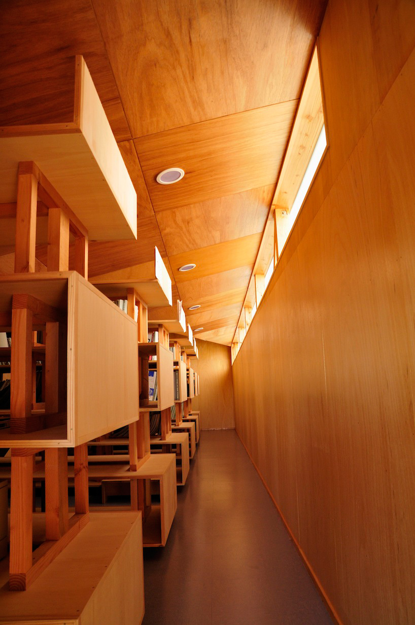 tai tai studio warehouse accounting office japan