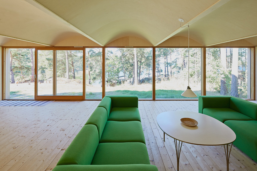 tham & videgård arkitekter house husarö stockholm designboom