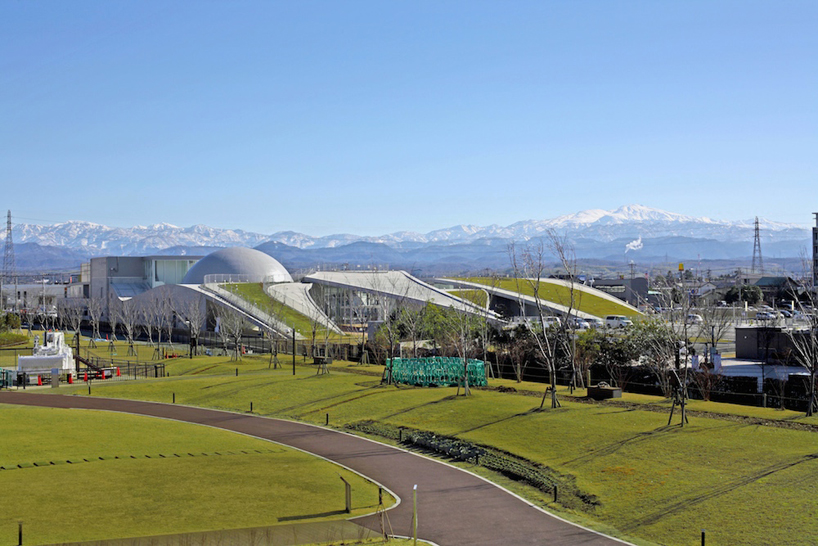 uao urban architecture office science hills komatsu designboom