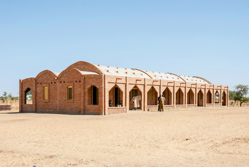 LEVS architecten primary school tanouan ibi mali designboom