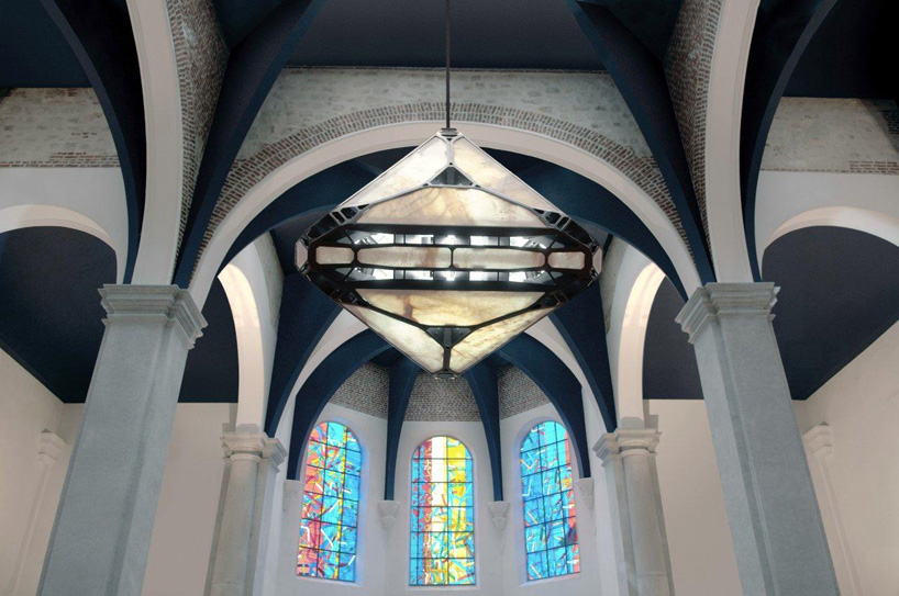 florian brillet david letellier light sculpture church saint vaast wallers france