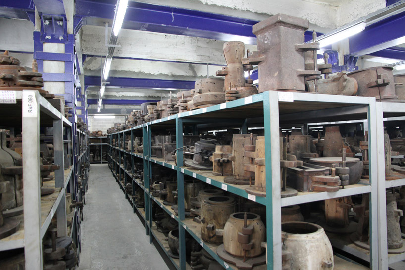 glass tomorrow workshop sisecam group handmade glass factory turkey