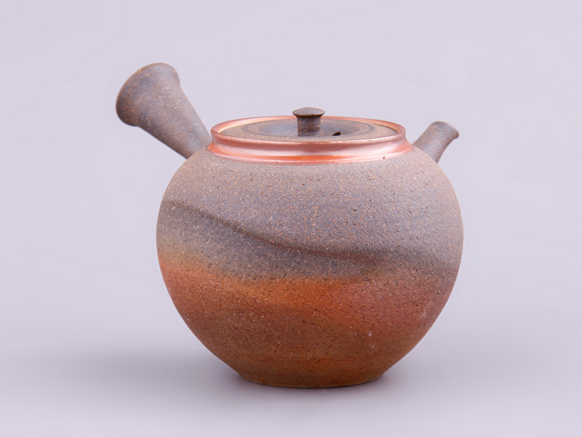jeff dayu shi guan fu jiu gong teapot designboom