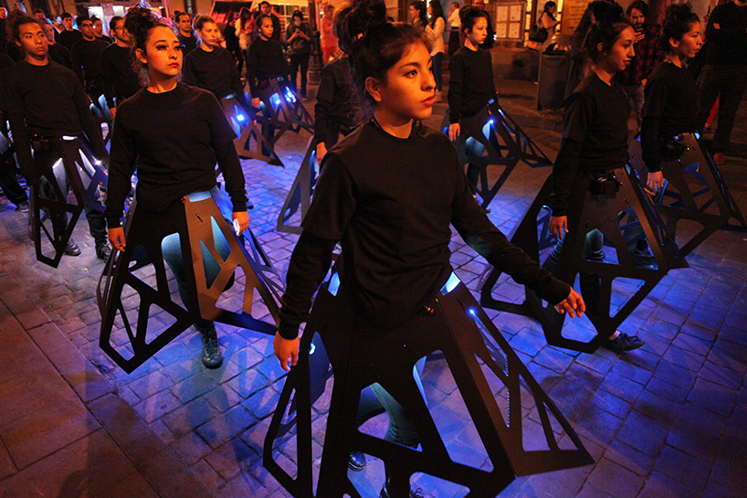 moritz_waldemeyer_carlos_ortega_AMD_02