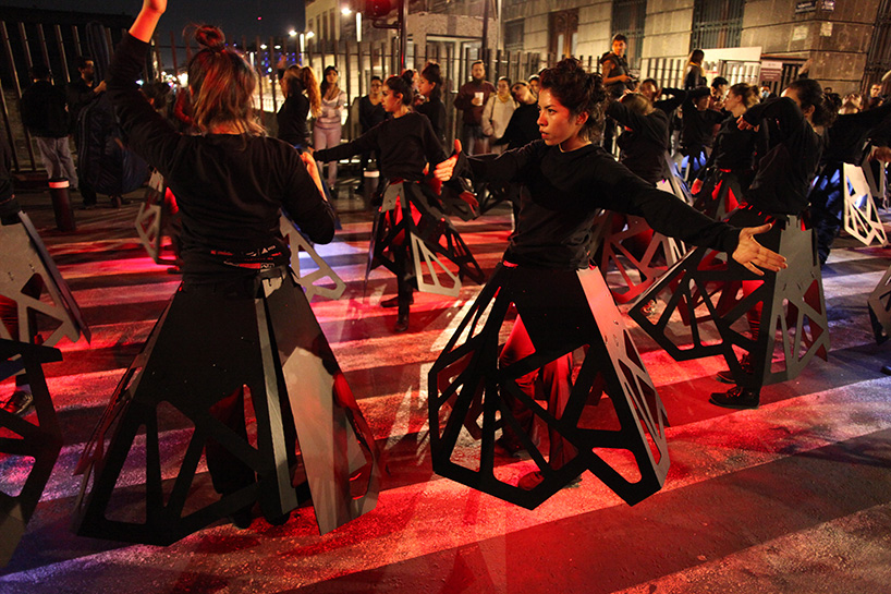 moritz_waldemeyer_carlos_ortega_AMD_07