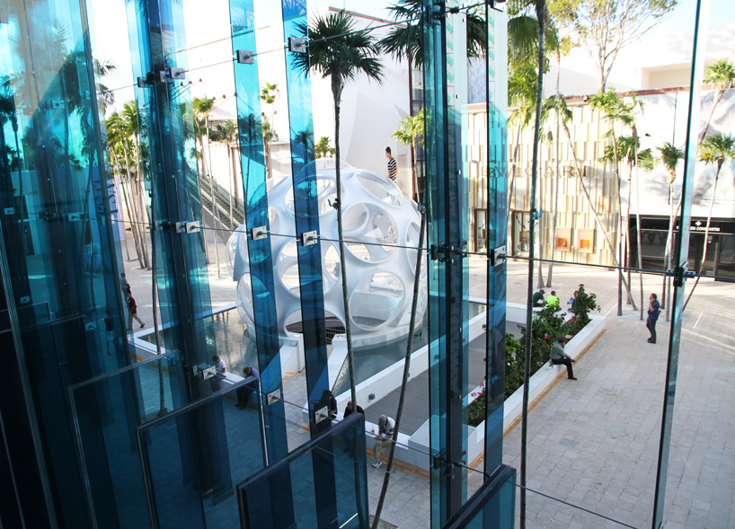 sou fujimoto's blue glass façade in miami design district
