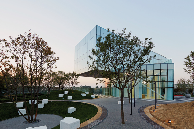 spark architects vanke shoukai development daxing beijing china designboom