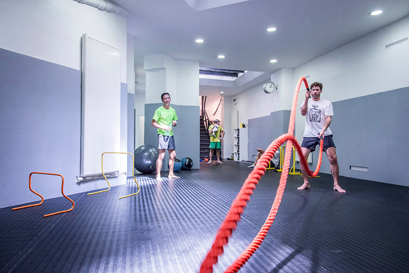 spray architecture la belle equipe thai boxing hall paris