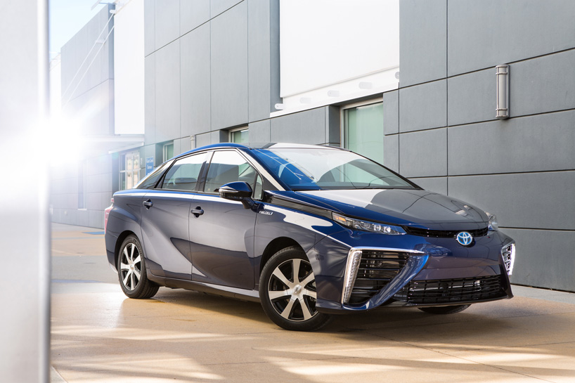 toyota-mirai-designboom05