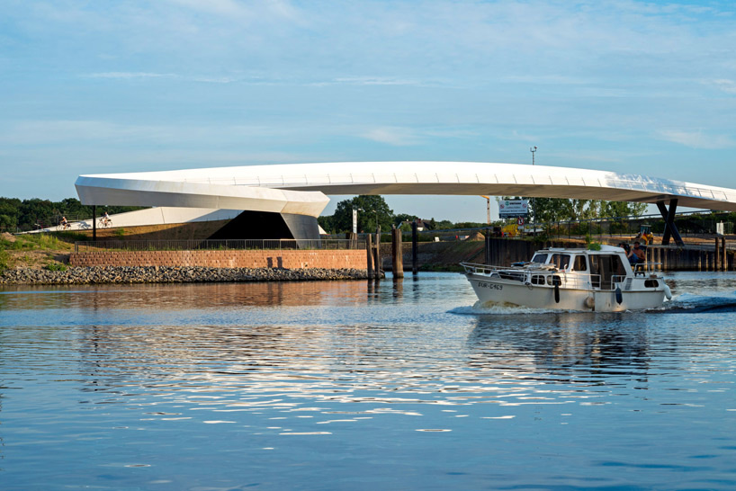 TOP 10 bridges of 2014 designboom