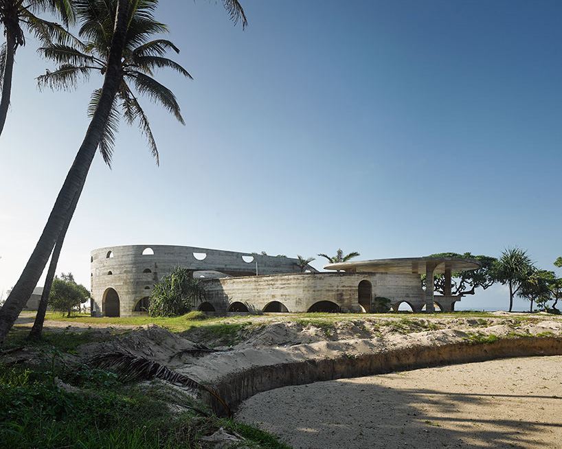 TOP 10 hotels and resorts of 2014 designboom