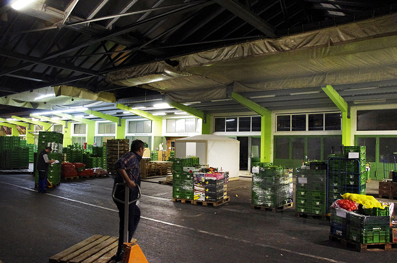 brueders raumlaborberlin translucent hotel wholesale market theater der welt