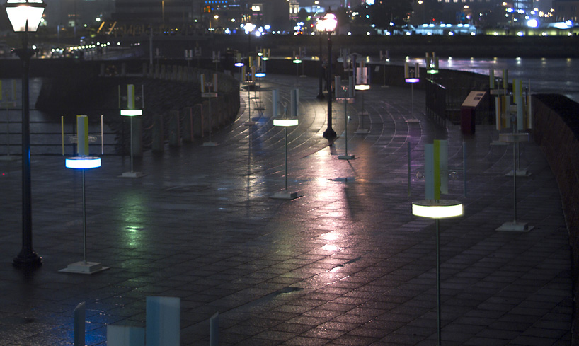 GwaGwa colors of the windway japanese waterfront wind responsive color lights