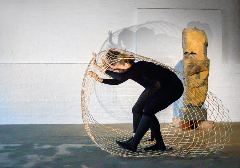 maria blaisse dancers with bamboo structures at the noguchi museum