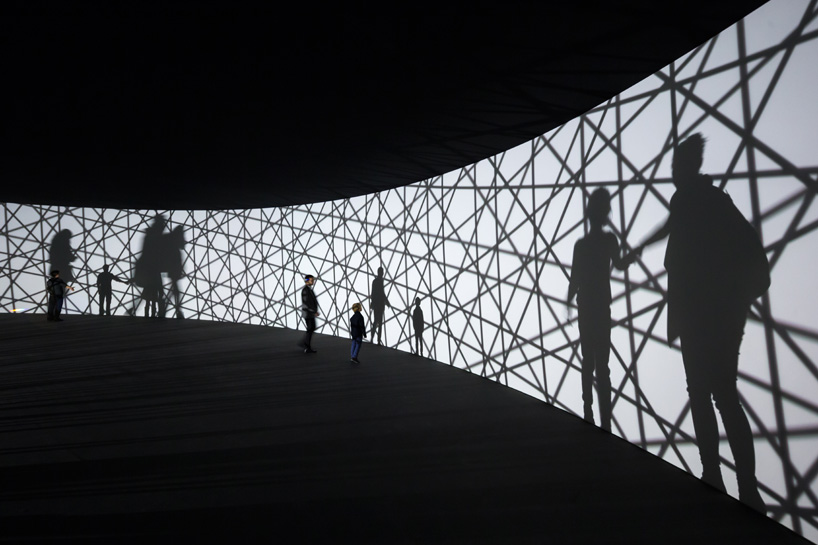 olafur eliasson contact fondation louis vuitton paris