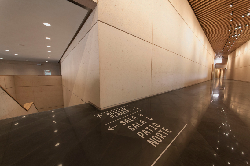 rafael moneo museum university of navarra spain designboom