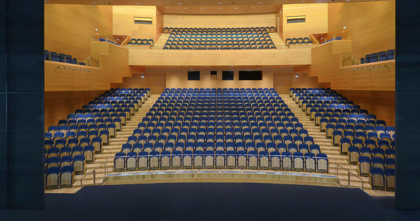 rafael moneo museum university of navarra spain designboom