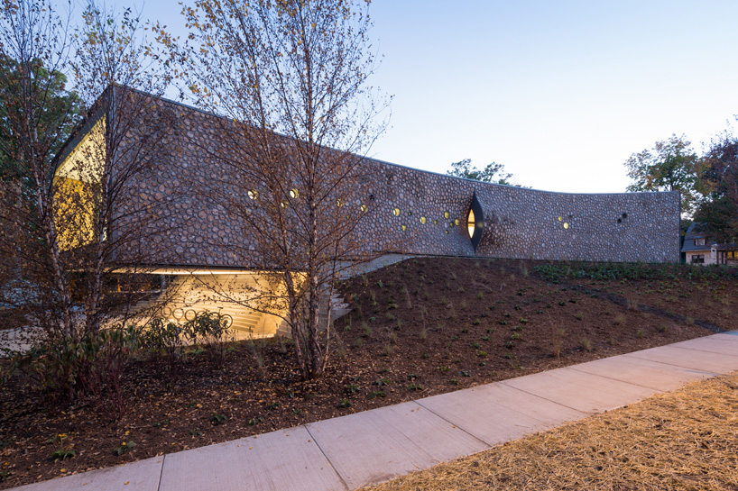 studio gang arcus center for social justice leadership designboom