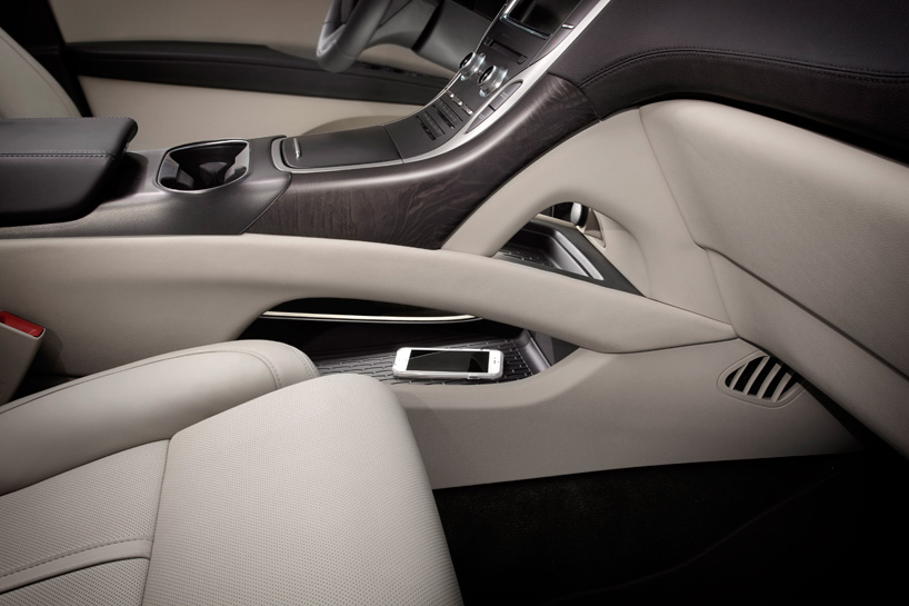 2016-lincoln-MKX-designboom08