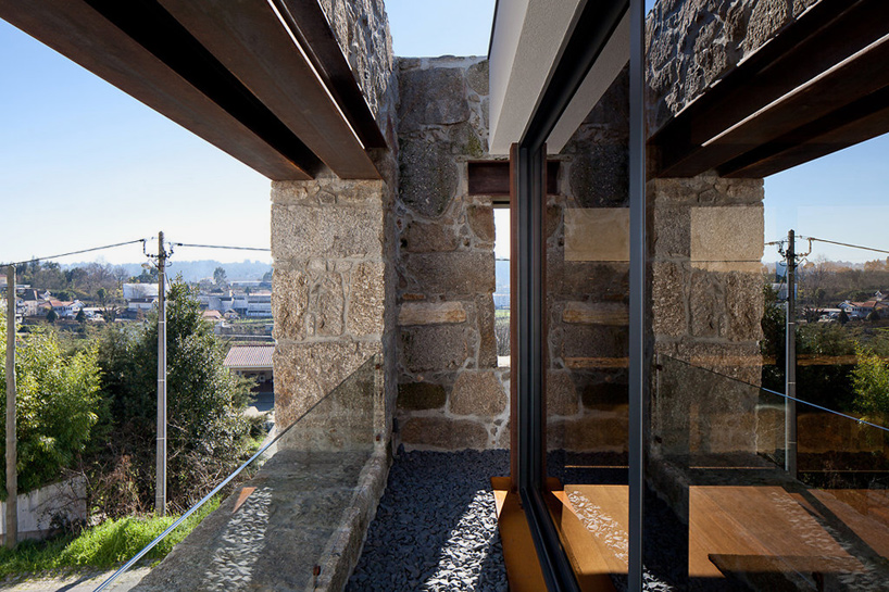 FCC arquitectura RM house felgueiras portugal designboom