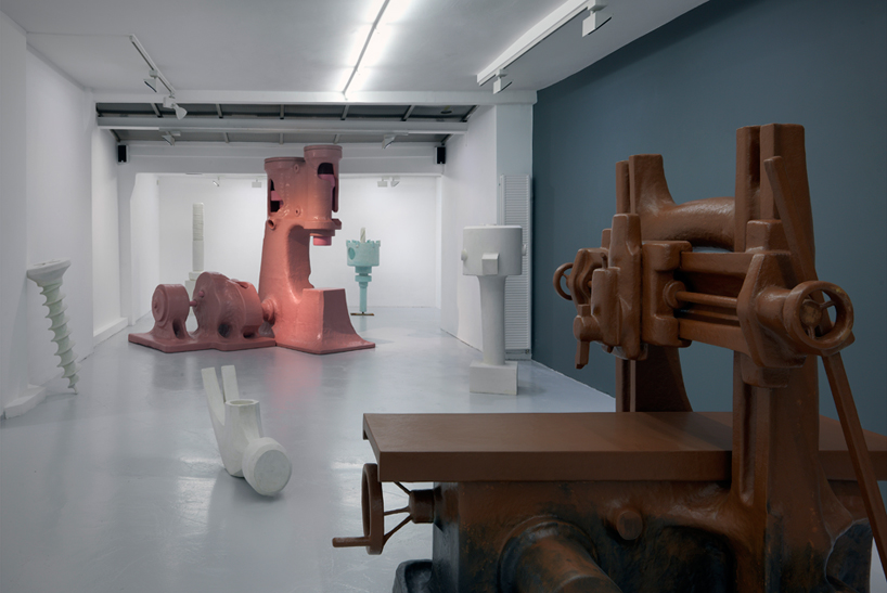 atelier van lieshout power hammer grimm gallery designboom 