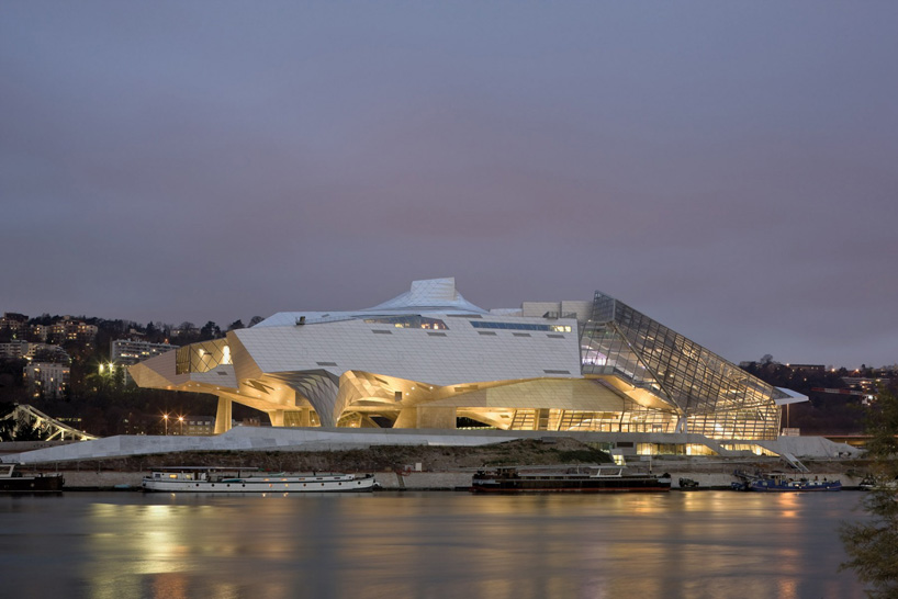 coop himme(l)blau musee des confluences lyon designboom