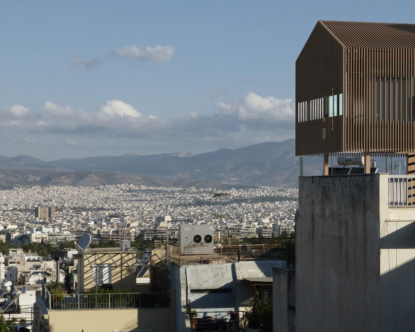 deltarchi panos dragonas varvara christopoulou detached urban hut athens designboom