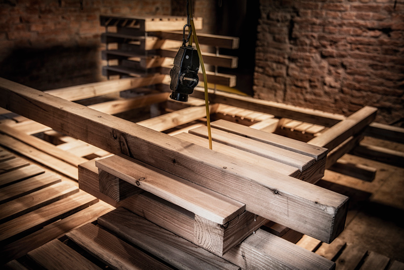 heri&salli viennese guest room gegenbauer vinegar brewery designboom