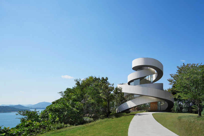 hiroshi nakamura nap ribbon chapel spiral hiroshima japan designboom