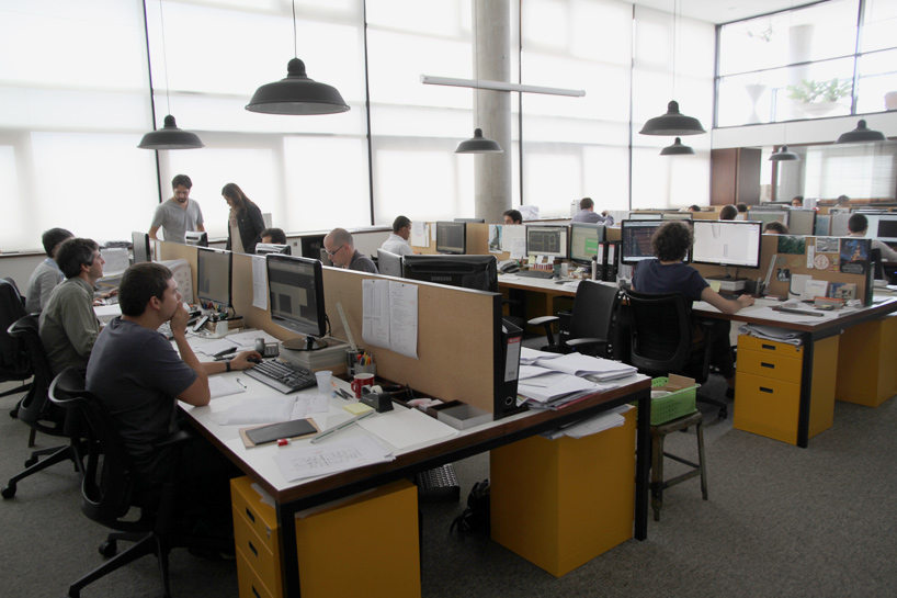 isay weinfeld studio visit designboom
