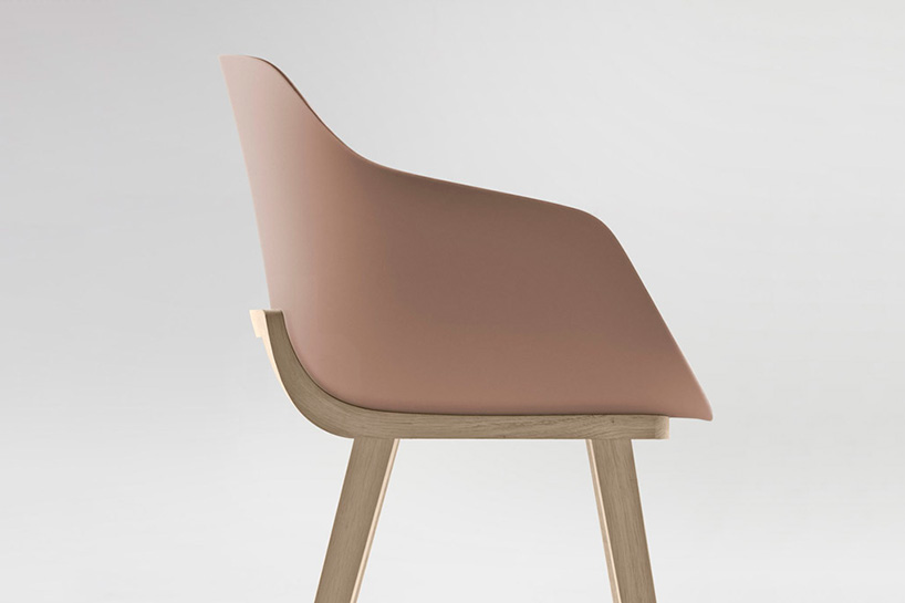 jean louis iratzoki alki kuskoa bi first bioplastic chair designboom