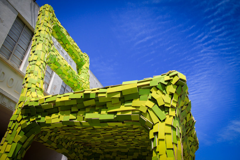 mark reigelman nest chair mexico