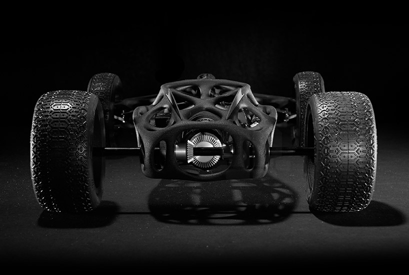 max greenberg sameer yeleswarapu ian cullimore cirin rubber band powered rc car art center college of design pasadena california designboom