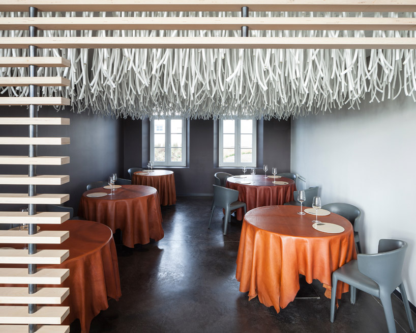 quentin de coster lianes l'air du temps restaurant polyester rope belgium designboom