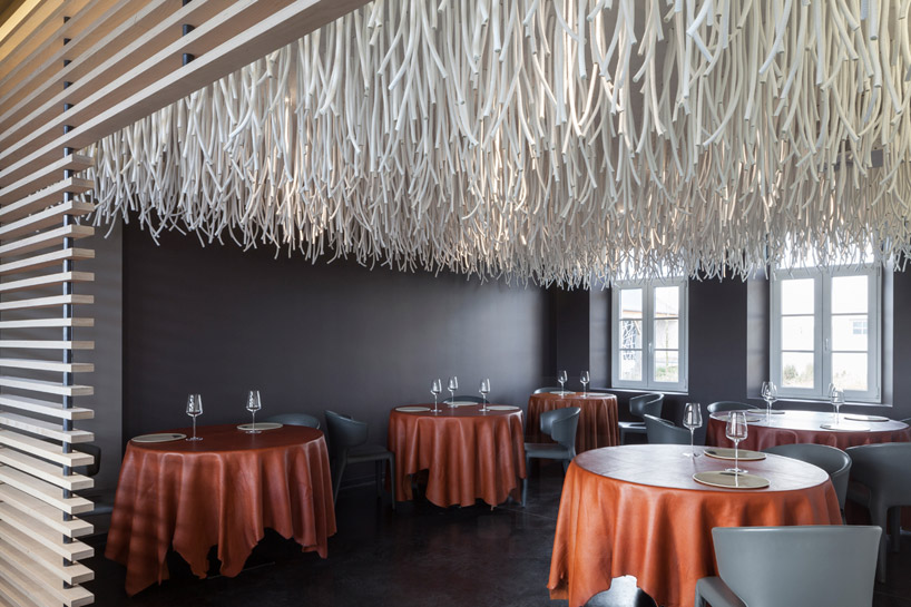 quentin de coster lianes l'air du temps restaurant polyester rope belgium designboom