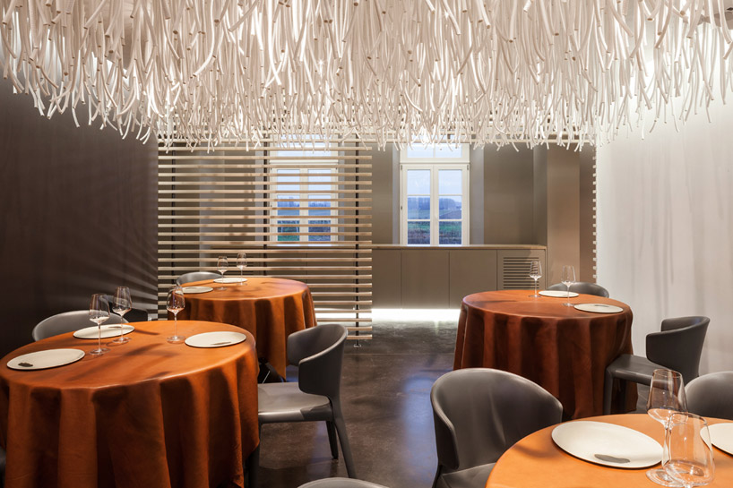 quentin de coster lianes l'air du temps restaurant polyester rope belgium designboom