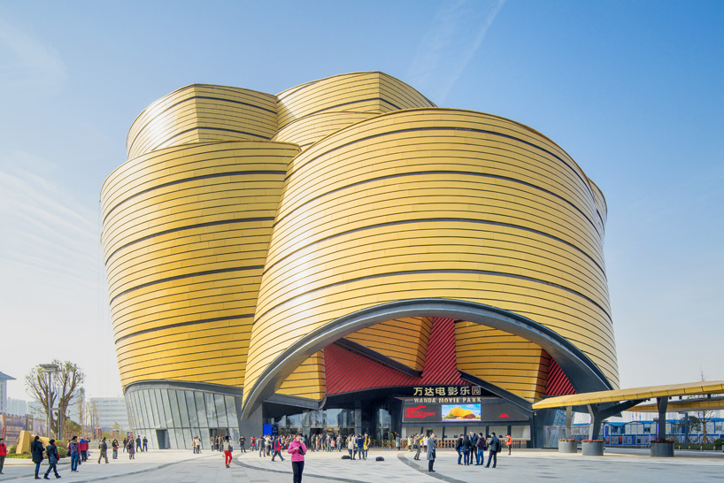 stufish entertainment architects wanda movie park wuhan china designboom