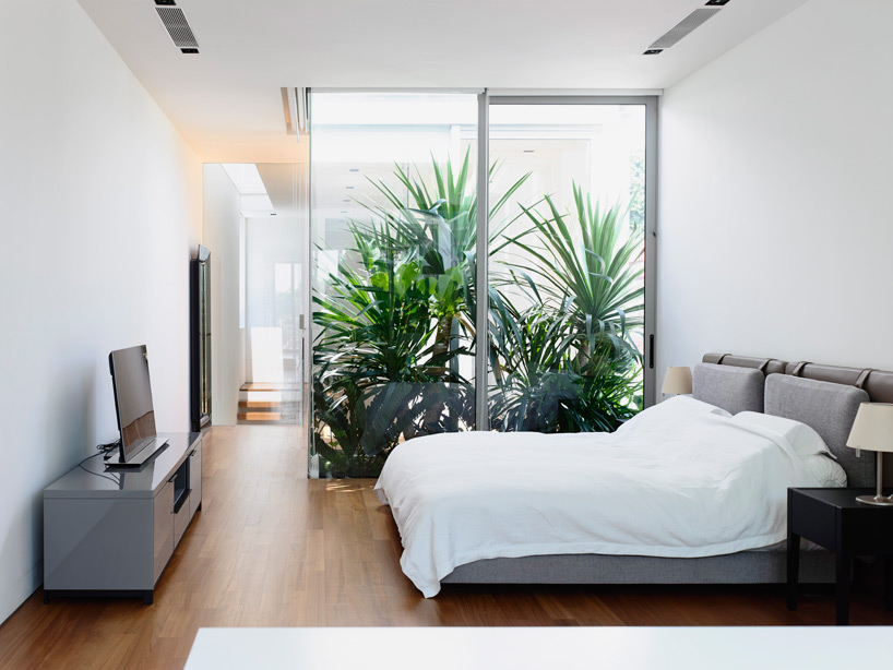 HYLA architects jalan angjin laut singapore designboom