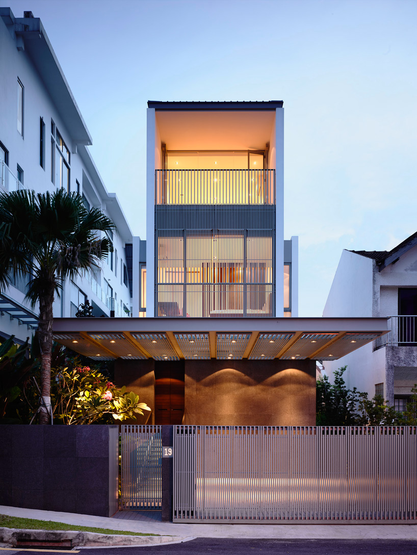 HYLA architects jalan angjin laut singapore designboom
